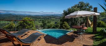 Prices will differ depending on factors such as star rating, time of year and location. Quinta Dos Pinhais Pousada Romantica Em Santo Antonio Do Pinhal Sp