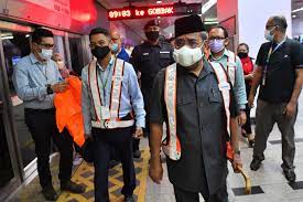 He claims he was away in subang, and could not reach the accident site, and received the information late. Dsj6 C4iji5ntm