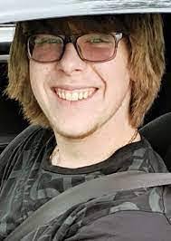 Mariah Tompkins's Instagram, Twitter & Facebook