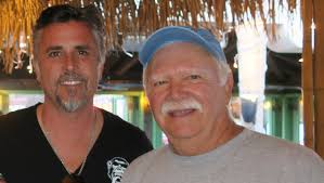 Palm Springs snowbirds flock to Palm Springs for classic car show