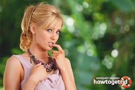 Namun, setidaknya ada 10 hal yang bisa kamu tak sedikit orang yang menggunakan pakaian yang sedang tren untuk menarik perhatian orang yang disukai. Cara Menarik Perhatian Lelaki 8 Cara