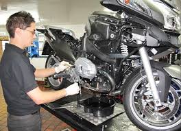 Mantenimiento de motos en Colombia: la guía que todo motero necesita