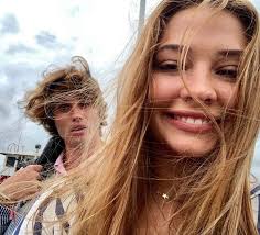 Obx Jb Sarah Cameron Outer Banks The Pogues Cute Couples Goals