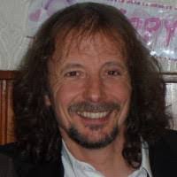 Robert Shorrock's Instagram, Twitter & Facebook