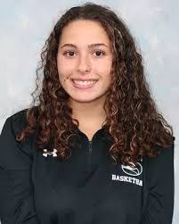 Emily Higbee's Instagram, Twitter & Facebook