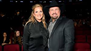 Plan your entire christmas from start to finish by browsing our collection of recipes for everything ranging from christmas brunch, party recipes, holiday cookies, to christmas dinner with the family. Trisha Yearwood And Garth Brooks Christmas Tradition They Do Every Year Gma