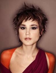 This style is once in a while use or utilized for crimped locks or fine hairs too. Choppy Short Razorcut Hairstyle Razorcut With Random Layers