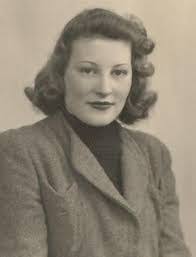 Pauline Lloyd's Instagram, Twitter & Facebook