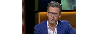 Ondanks enige overeenkomsten, krijgen de speciale extra vaardigheden hier de aandacht. Erik Dijkstra Keert In De Zomer Terug Als Presentator Van Op1 Bm