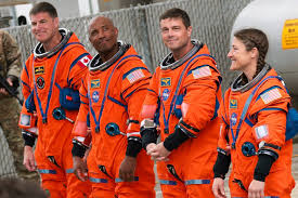 Artemis II Astronauts: Exploring the Moon on a Modest Salary