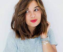 Taglio medio · capelli rossi . C Era Una Volta Il Carre Le Nuove Ispirazioni Per I Tagli Medi Di Capelli