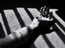 Mystery deaths in UP: Man, woman found dead inside parked car; suicide note recovered from spot | India News