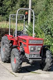 Polovni voćarski traktori (ili polovni vinogradarski traktori) svetskih proizvođača poput: Vocarski Traktor Lamborghini R503dts Halo Oglasi