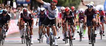 Get started by signing up for free. Sport Giro D Italia Valter Attila Maradt A 12 Helyen Hvg Hu