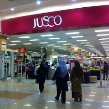 Mydin hypermarket (1 km), nsk (1 km), sasa (2 km), palm mall (2 km), the face shop (2 km). Lists Featuring Aeon Seremban 2 Shopping Centre