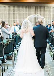 Snowy Winter Wedding In Montana My Hotel Wedding Winter Wedding Montana Wedding Venues Hotel Wedding Venues