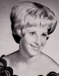 Nell Fraser's Instagram, Twitter & Facebook