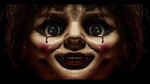Seperti yang kamu ketahui, mereka kembali bakal muncul dalam film terbaru bulan depan. Jangan Nonton Sendirian Ini Dia Trailer Ke 2 Annabelle Creation Layar Id