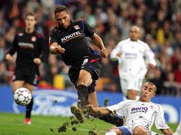 Born 5 september 1979) is a norwegian retired professional footballer who played as a. John Carew S Alieu Defeats Breivik The Monster Made By Multiculturalism Foetbal247