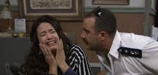 كريم حسن شحاتة، لاعب كرة سابق في فرق ناشئي نادي الزمالك والفريق الأول لنادي المقاولون العرب، شغل منصب عضو مجلس إدارة نادي الزمالك أبان فترة رئاسة مرتضى منصور، وإتجه للعمل الإعلامي بيتقديمه برنامجاً إذاعياً على إذاعة. ØªØ¹Ø±Ù Ø¹Ù„Ù‰ Ø³Ø¨Ø¨ ØªØµØ¯Ø± Ù‡Ù†Ø¯ ØµØ¨Ø±ÙŠ Ø§Ù„ØªØ±ÙŠÙ†Ø¯ Ø®Ù„Ø§Ù„ Ø³Ø§Ø¹Ø§Øª Ø§ÙˆØ§Ù† Ù…ØµØ±