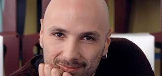 I genitori trasmettono la passione per la scienza sia a lui che al fratello minore guido. Alex Baroni Ex Fidanzato Giorgia Lei Mi Pento Di Quello Che Ho Fatto Il Giorno Del Funerale