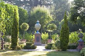 10199 Jpg 800 533 Garden Art Beautiful Gardens Jubilee Gardens