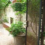 Capital quarry provides landscape materials, sand and gravel, along with crushed stone to the naugatuck, ct and surrounding areas. Connecticut Stone Connstone Profile Pinterest