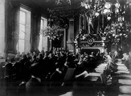 Dominated by the leaders of britain, france, the united states and italy, it resulted in five controversial treaties that rearranged the map of europe and parts of asia, africa and the pacific islands and imposed financial. ConferinÅ£a De Pace De La Paris O BÄƒtÄƒlie CastigatÄƒ Revista Intelligence