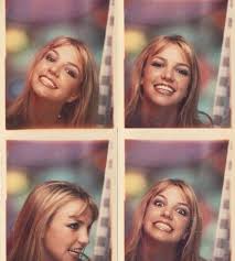 Yes, every decade has its fair share of so to take a trip down memory lane, we rounded up 16 iconic '90s hairstyles as seen on some of our favorite entertainers. Britney Spears 90s Girl Celebrity Haircut