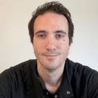 Daniel Zin's Instagram, Twitter & Facebook