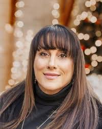 Kim Wilder's Instagram, Twitter & Facebook