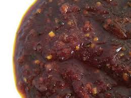 Tambahkan garam dan gula merah, gerus hingga halus. 3 Resep Aneka Sambal Nusantara