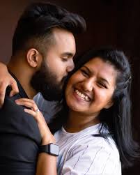 😶‍🌫️🇰🇼 . . . . Folks in Kuwait, winter is finally here! Get ready to  welcome & embrace the vibes of this season! #winterishere #naturesblessing  #skyporn #kuwaitinstagram #kuwaitlife #instareels #sunsetskies  #tonyannmusic #peace #