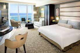 Suites At Fontainebleau Miami Beach Suiteness More Bedrooms At The Best Hotels Luxurious Bedrooms Luxury Bedroom Design King Size Bedroom Sets