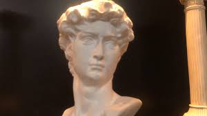 Amazon.com: Artgenius 6.5 英吋(約16.5  公分)希臘胸圍雕塑,大衛胸圍化妝刷架樹脂筆架,適用於辦公桌辦公室收納收納器固定裝飾: 辦公用品