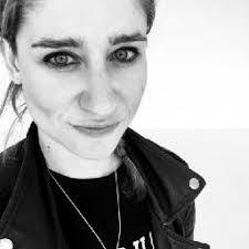 Eve Barlow's Instagram, Twitter & Facebook