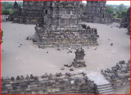 Like liquor, wine, and fine spirits? Restorasi Prambanan Pasca Gempa Jogja 2006 Taman Wisata Candi
