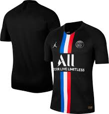 Germain is a french nobleman who seeks retribution against claire after she costs him an entire shipload of goods, and who may be involved with even more sinister activities. Paris St Germain Kit Jordan Online