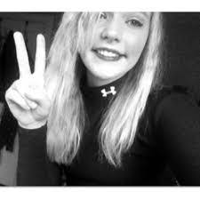 Leona Hudson's Instagram, Twitter & Facebook