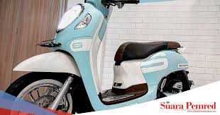 Bagaimana cara modifikasi scoopy berwana merah? Pencinta All New Honda Scoopy Semakin Terpesona Dengan Hasil Modifikasi Skutik Retro Bergaya Eropa Suarapemredkalbar Com
