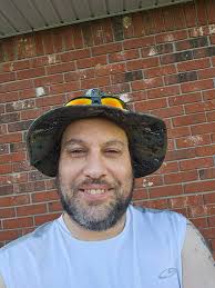 Hi. Is anyone going to Gainesville from Murray Hill today by chance? Thanks.