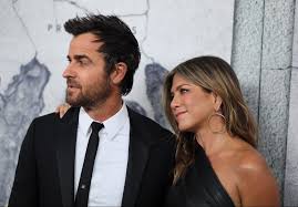 Justin theroux said he blacked out and woke up on the ground in new york city after being hit by a vehicle, and at one point while in the hospital he was prepped for brain surgery. Justin Theroux Describes His Marriage To Jennifer Aniston Vanity Fair