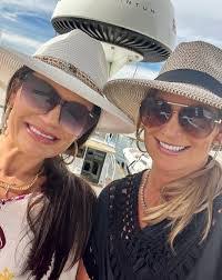 Allison Gaddy's Instagram, Twitter & Facebook