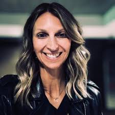 fisherpaykel #teamworkmakesthedreamwork #lovemyjob #kitchendesign  #appliances #luxurybrand #luxurykitchen #homedesign #interiordesign  #architecture #design #womeninbusiness #marketing…