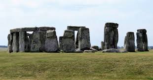 This man lived between 30,000 to 10,000 years ago. Den Lauf Der Sonne Verstehen Stonehenge Newgrange Und Die Himmelsscheibe Deutschland Geliebte Bananenrepublik De