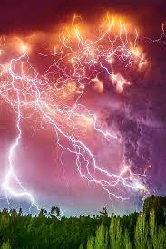 In Chile A Lightning Storm Breaks Out Above An Erupting Volcano Beautiful Nature Amazing Nature Nature