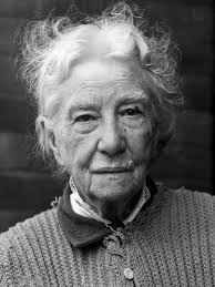 When it comes to war, our women's words need to be heard