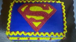 Butter Icing Birthday Cake For Little Boy Two Layered Vanilla Superman Cake With Buttercream Icing Bolos Para Meninos Enfeites De Aniversario Bolo