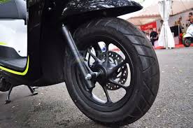 Kumpulan gambar motor dan modifikasi motor terbaru. Bodi Dan Roda All New Honda Scoopy Tak Bisa Untuk Versi Lawas