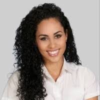 Claritza Ortiz's Instagram, Twitter & Facebook